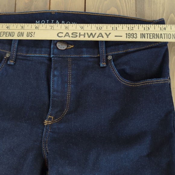 Mott & Bow Mid Rise Skinny Dark Wash - Picture 8 of 13